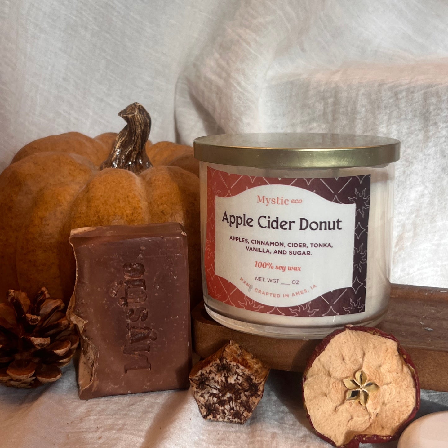 Apple Cider Donut candle | sustainable, eco-friendly, non-toxic fall candle