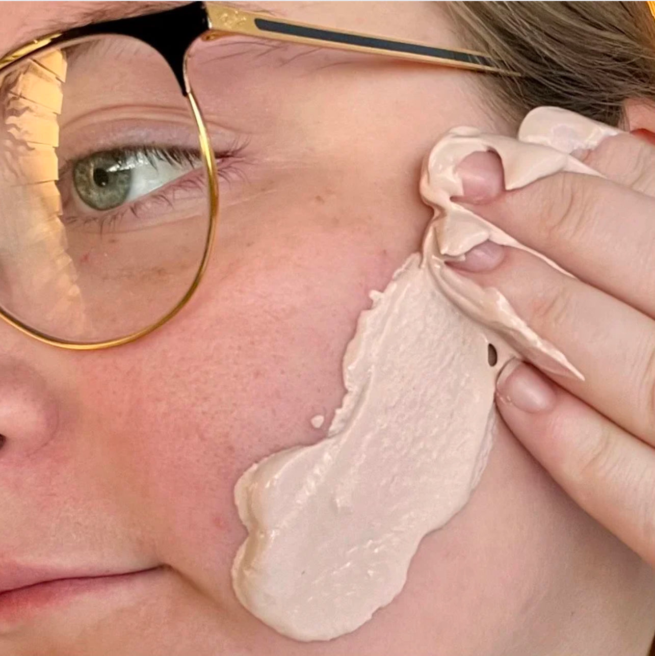 Rose Petal Face Mask | Hydrating + Brightening | Eco Friendly Non Toxic